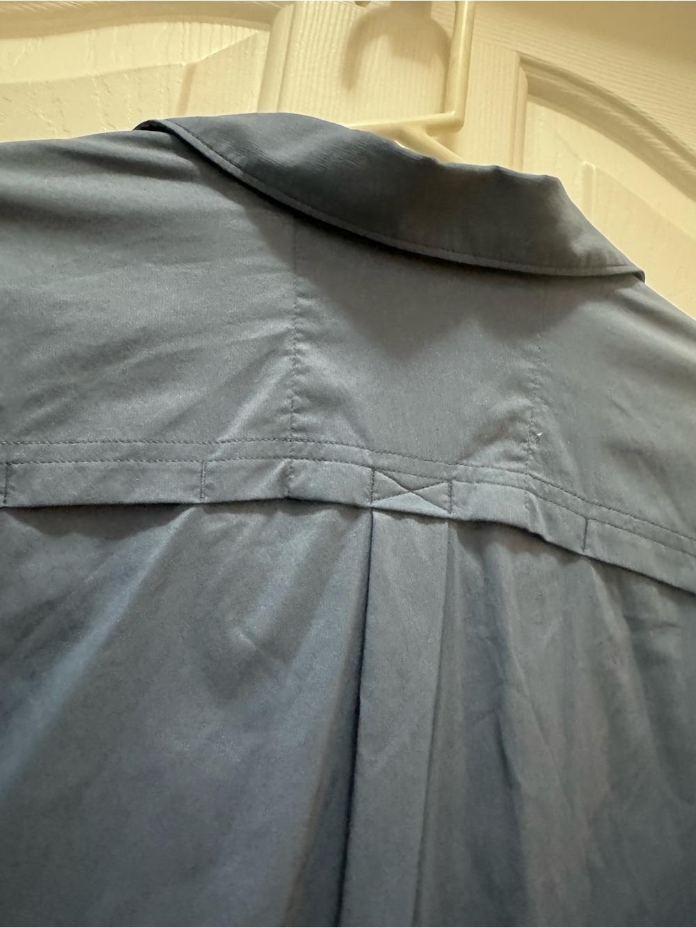 REI Women's Slate Blue Button-Down Utility Shirt - Picture 12 of 12